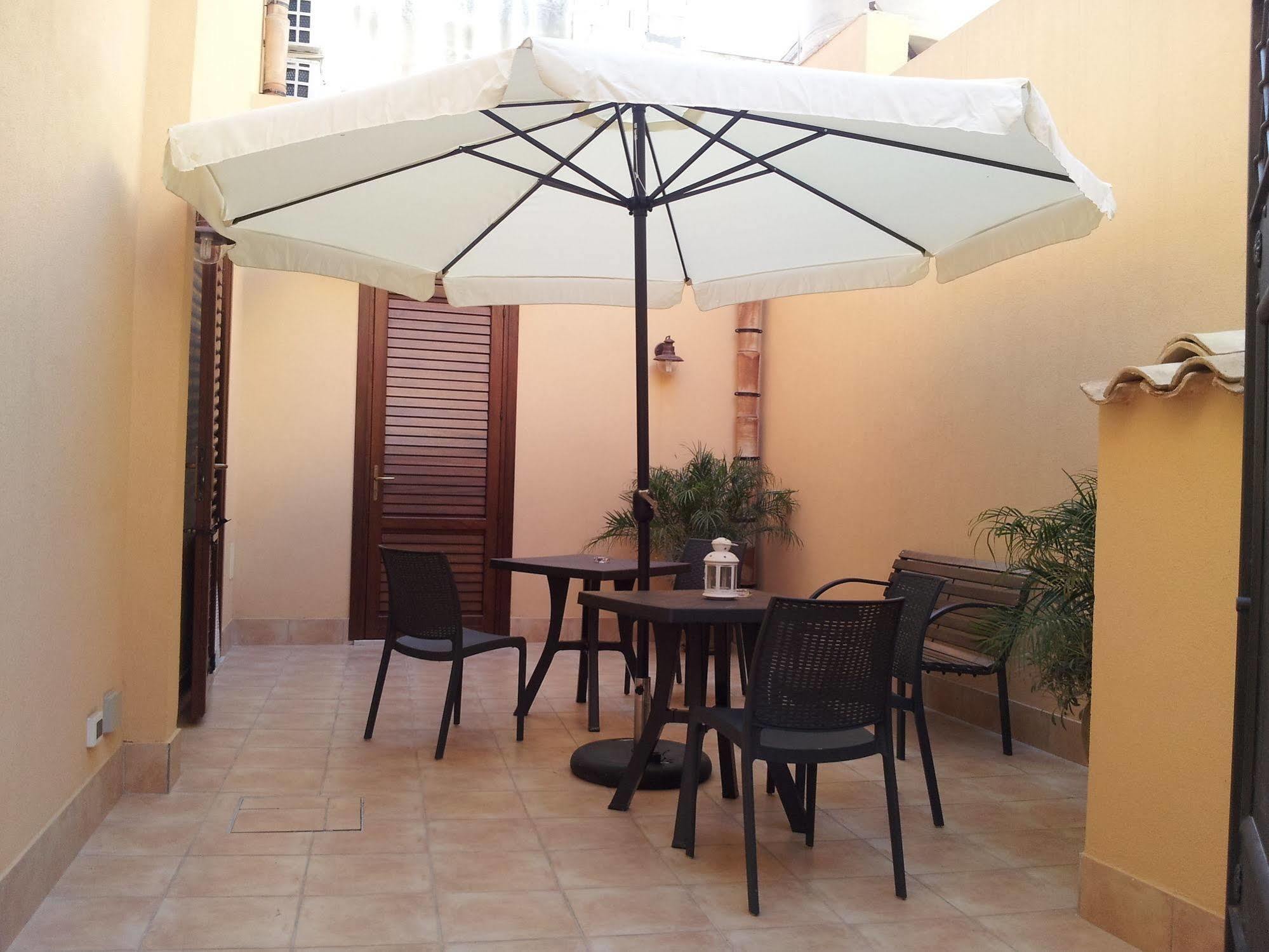 I Tramonti Sul Mare Bed & Breakfast Marsala Luaran gambar